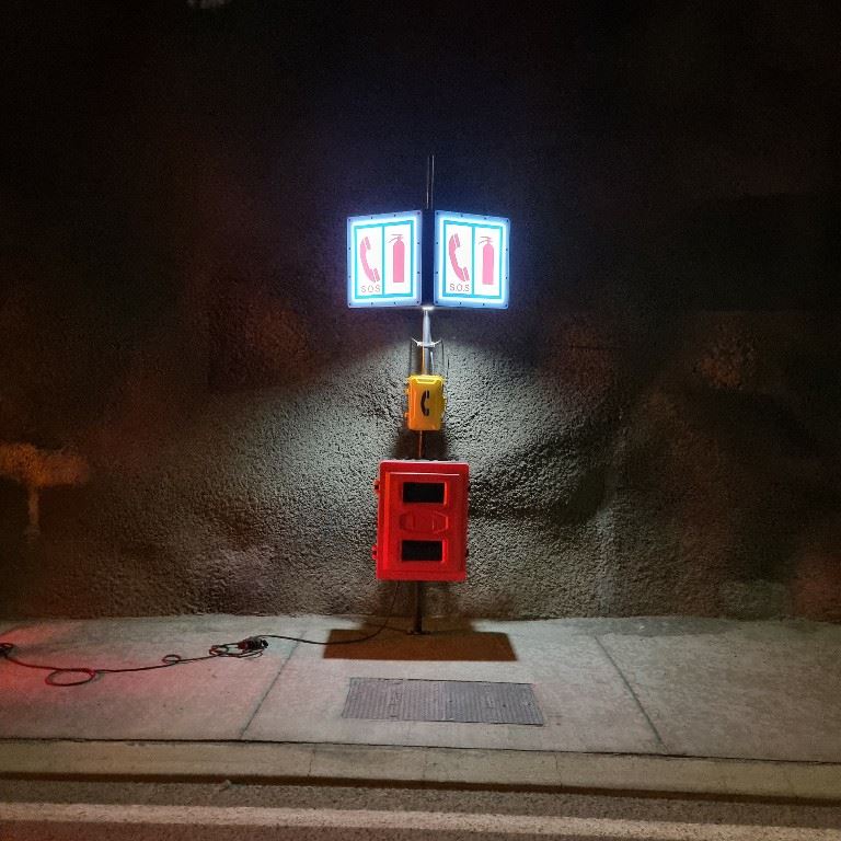 Progetto telefonico di emergenza del tunnel islandese